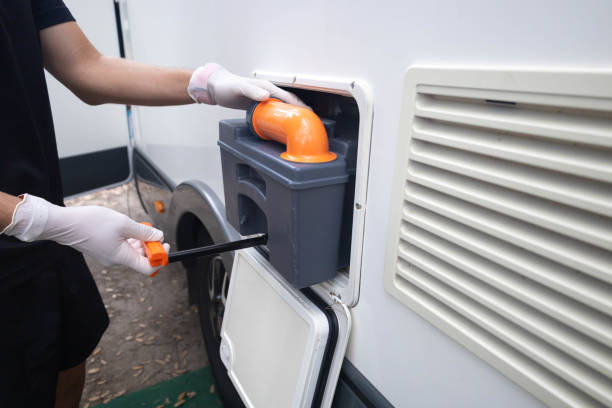 Porta potty delivery and setup in Plymouth, PA